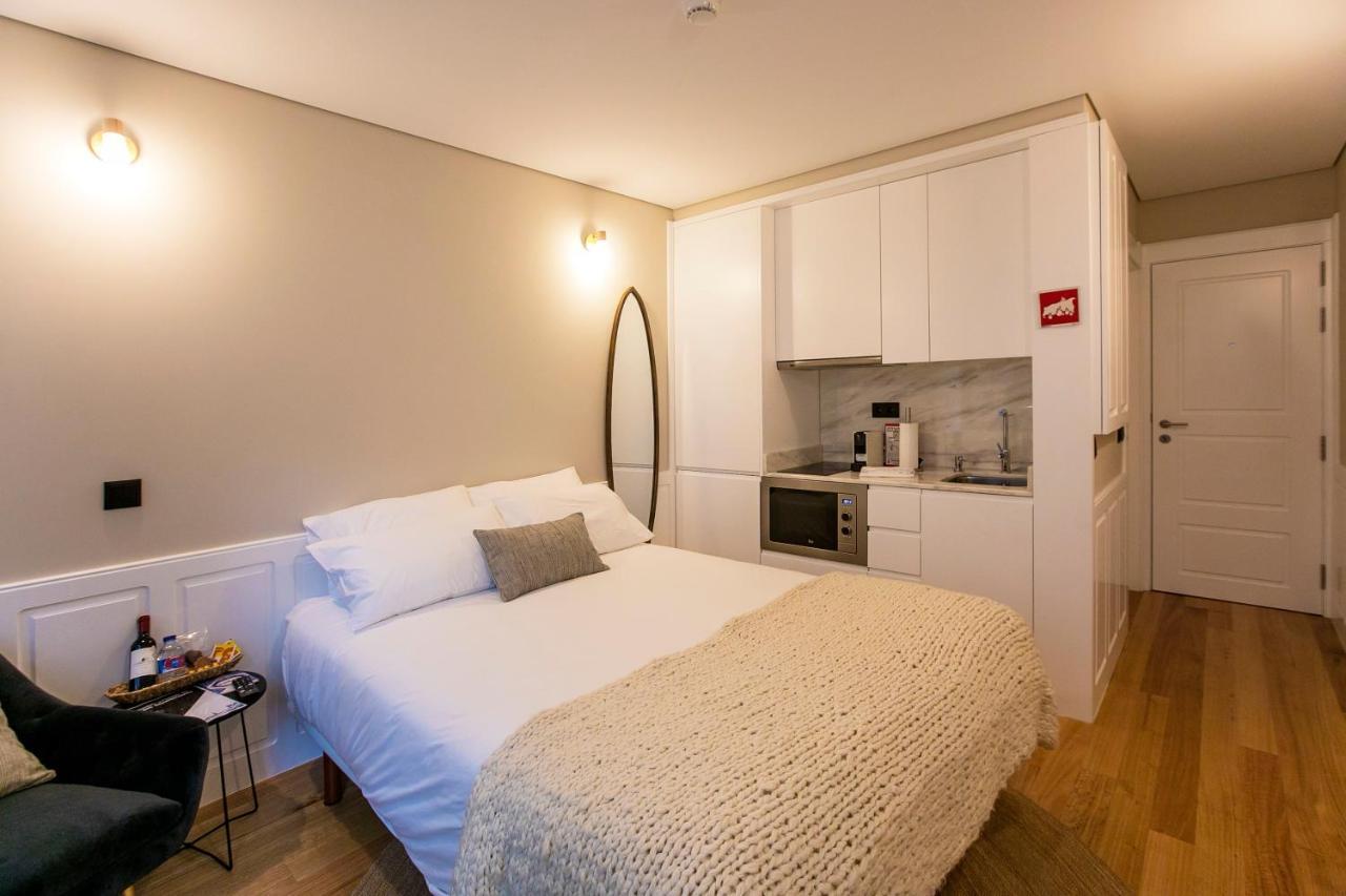 Charming Studio In Historic Downtown Порту Экстерьер фото