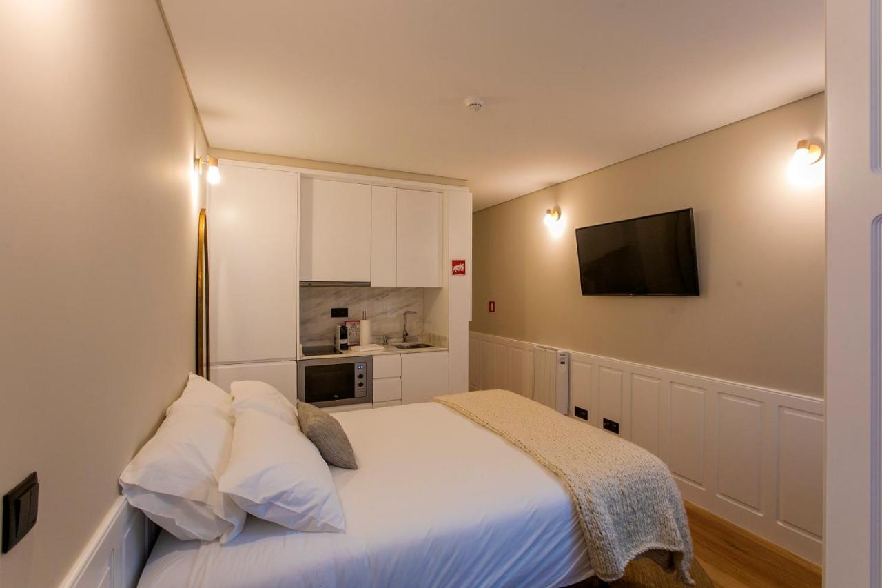 Charming Studio In Historic Downtown Порту Экстерьер фото