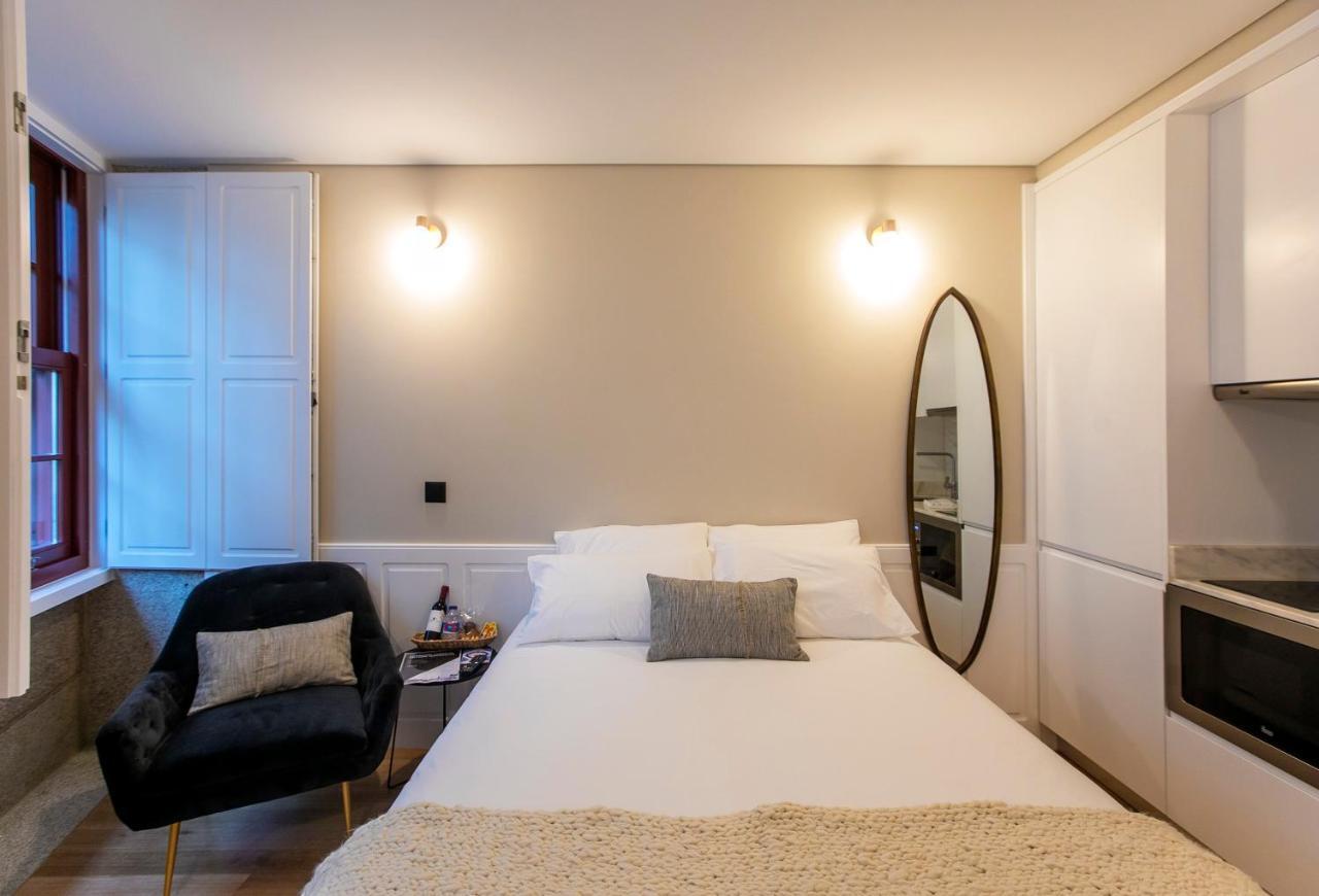 Charming Studio In Historic Downtown Порту Экстерьер фото